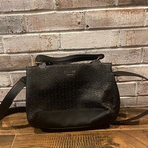 GUESS Embossed Black Shoulder Bag-rp